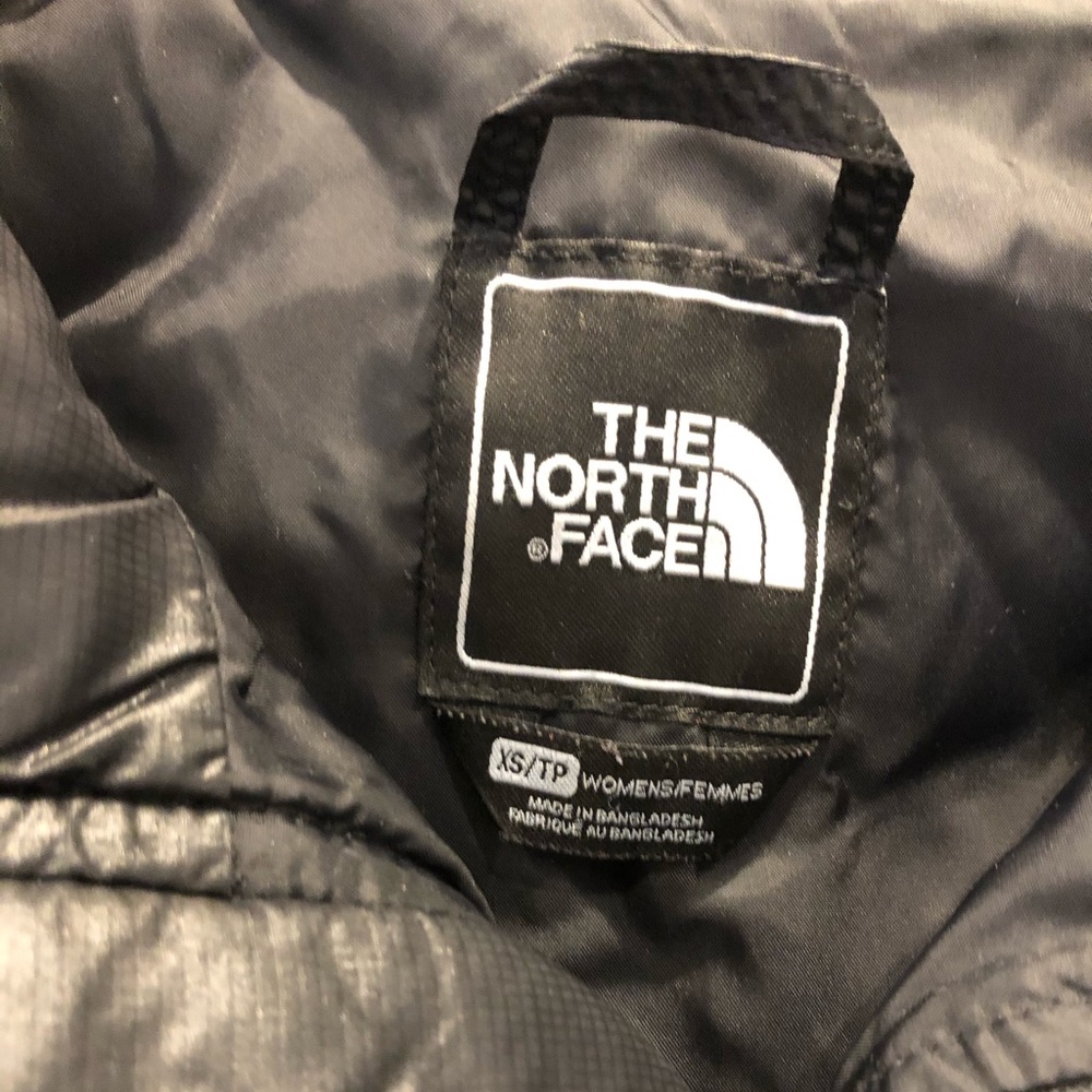 North Face Women’s Jacket - Picture 2 of 10
